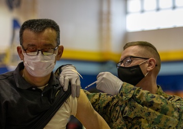 MCAS Iwakuni Local Employees Receive COVID-19 Booster shots