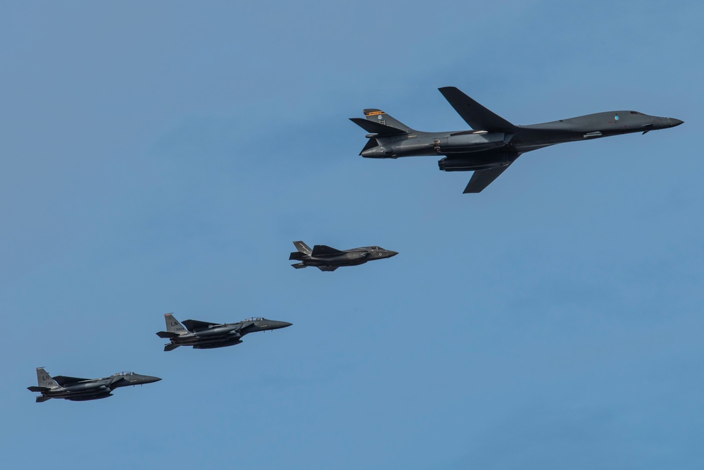 DVIDS - Images - Ellsworth B-1B Lancers fly far from home during UK flyover