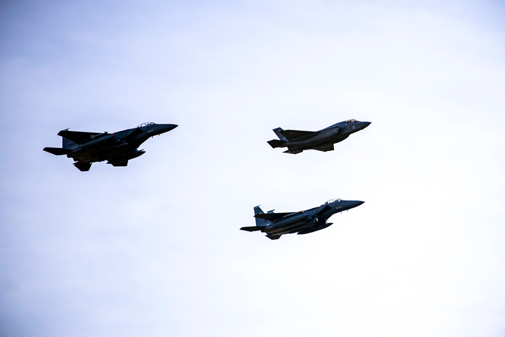 U.S.-UK flyover commemorates 8th Air Force 80th anniversary