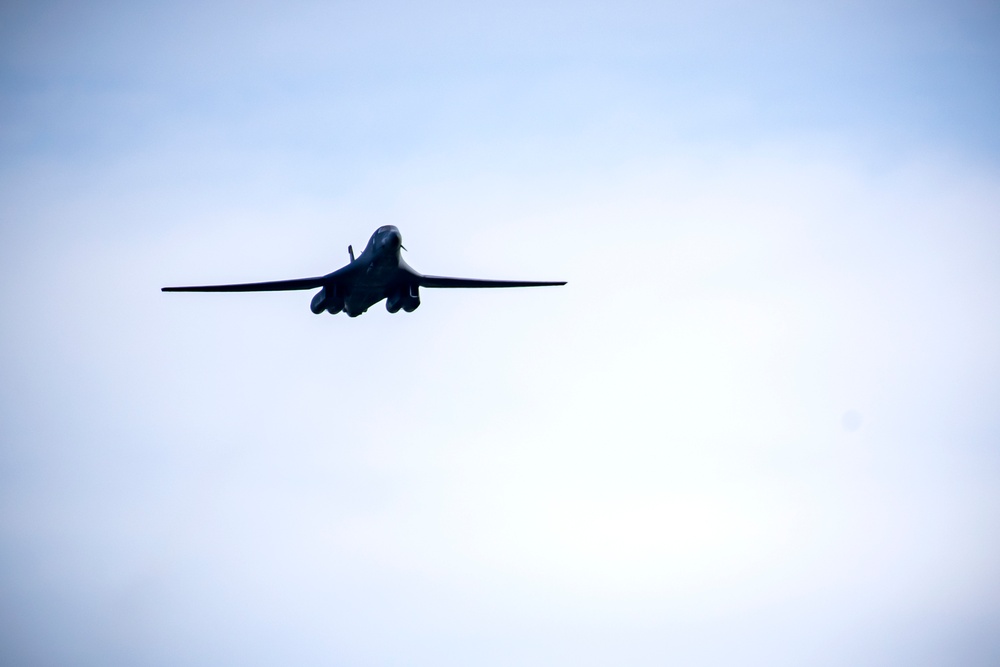 U.S.-UK flyover commemorates 8th Air Force 80th anniversary