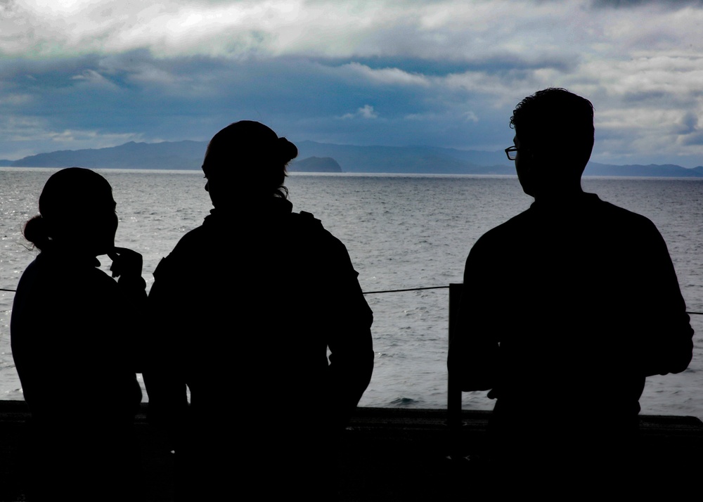 Abraham Lincoln Sailors look out