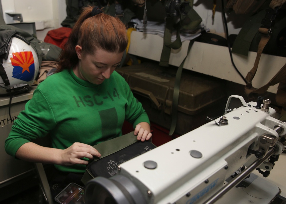 Abraham Lincoln Sailors conduct maintenance