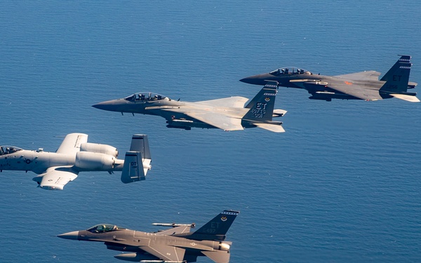 Fourth Generation Fighter Formation