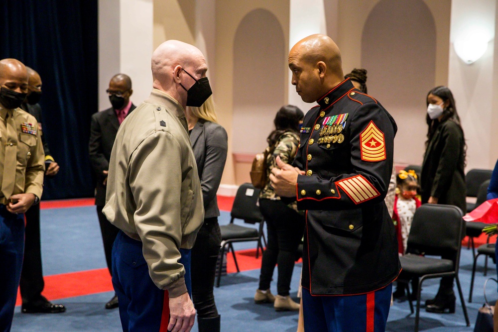 Marine Barracks Washington welcome the new incoming Sergeant Major of MBW