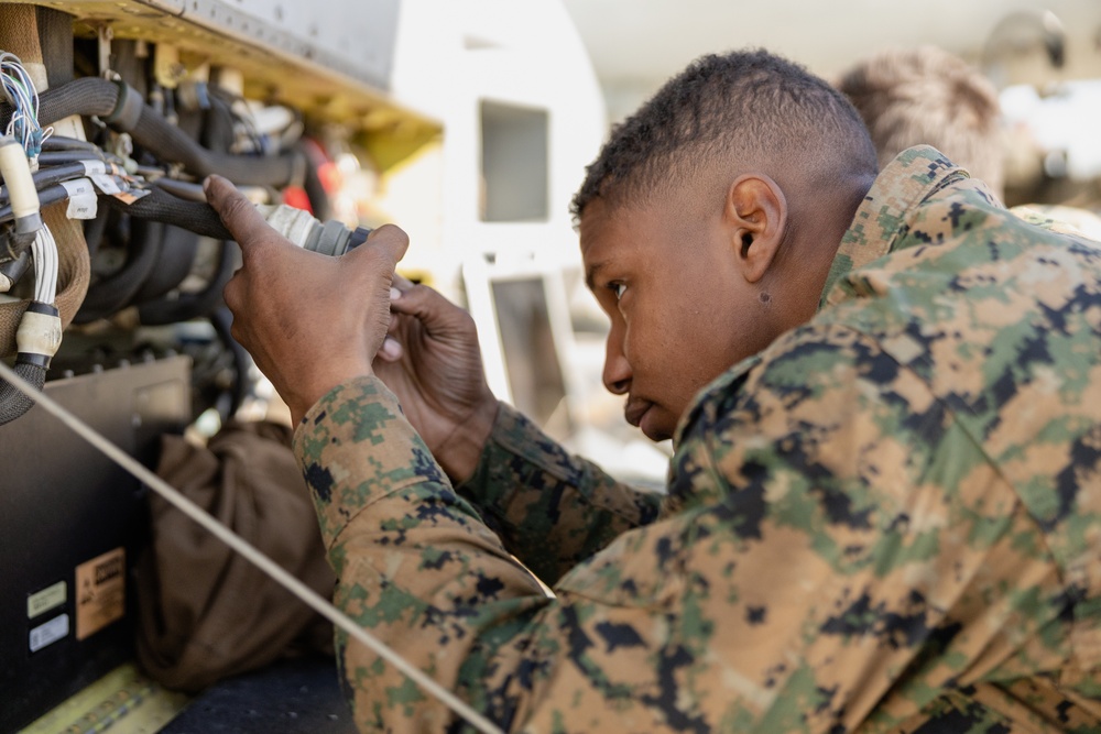 Marine Light Attack Helicopter Squadron 469 Aircraft Maintenance