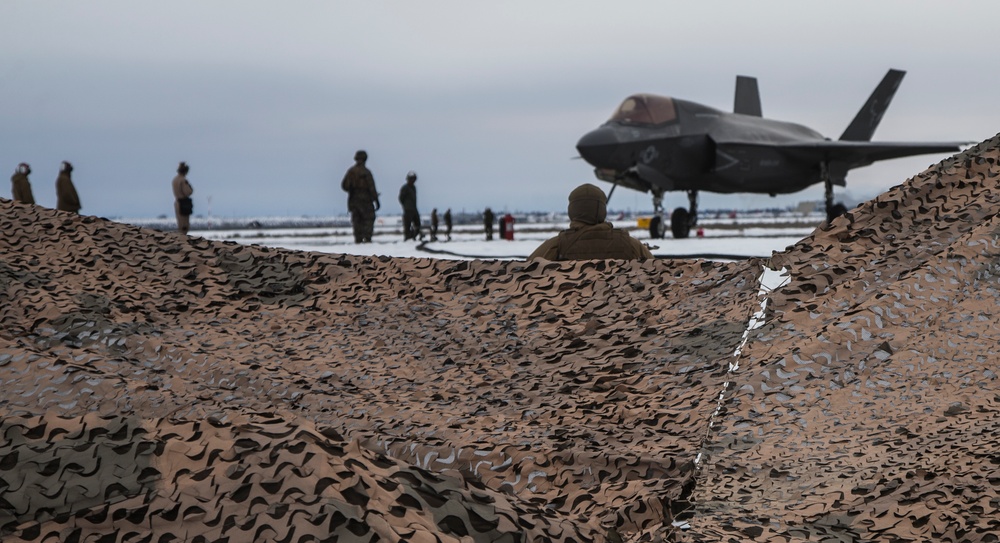 Winter Fury 22: Marine Wing Support Squadron 373 Refuels and Arms Aircraft for Long Range Strike