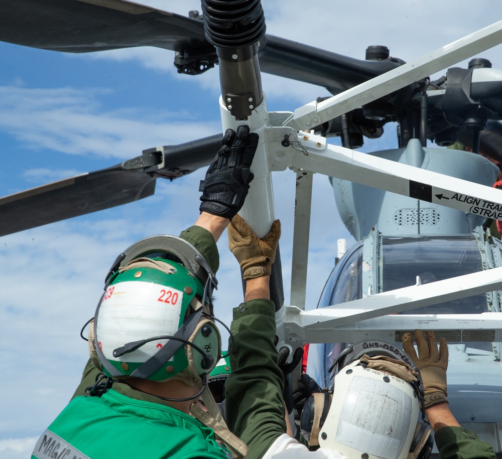 DVIDS - Images - Flight Line [Image 7 of 22]