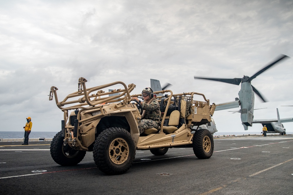 11th MEU load Ospreys during Noble Fusion aboard the USS Essex (LHD 2)