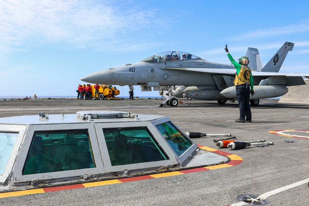 Abraham Lincoln conducts flight operations