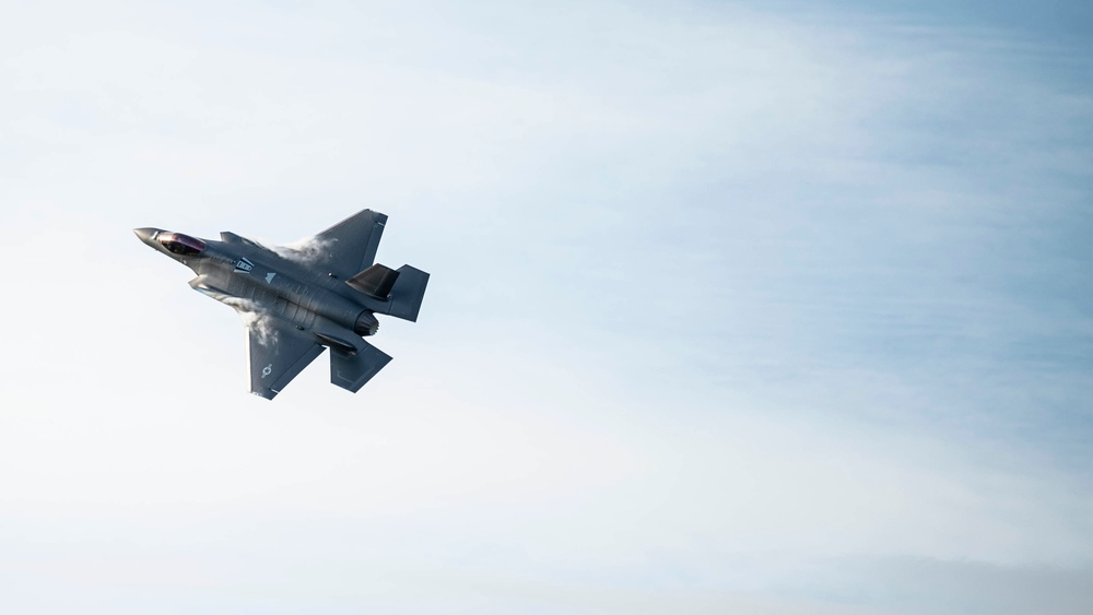 Daily flight operations at RAF Lakenheath