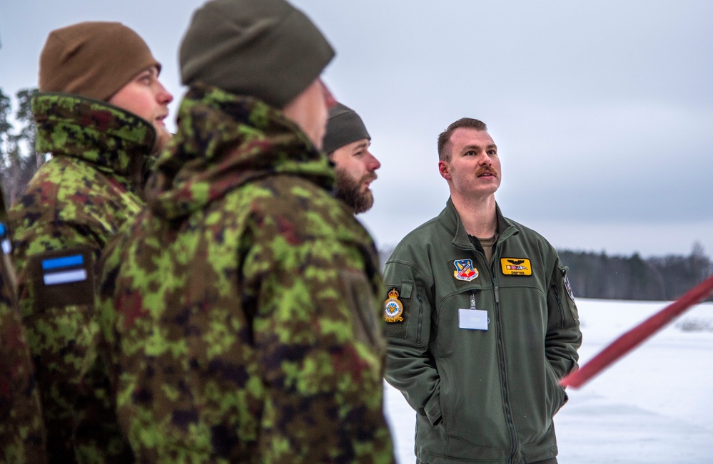 US, Estonian air forces partner during NATO eAP