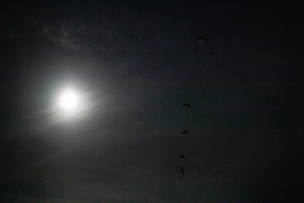 Night Airborne Operation Training
