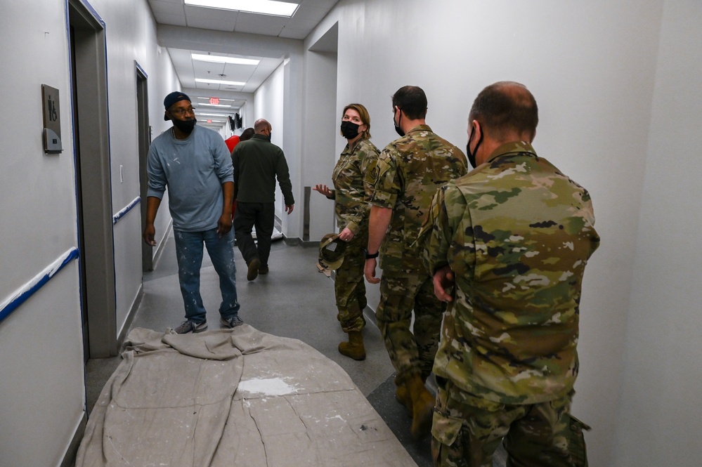 Maj. Gen. von Hoffman HQ AFMC visits 33rd FW