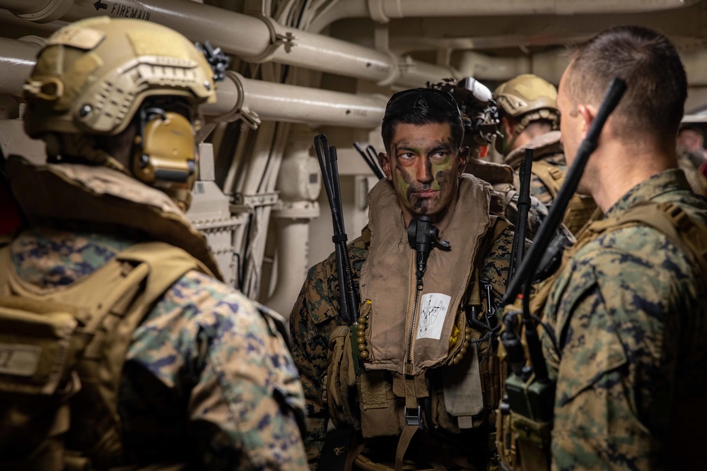 DVIDS - Images - Marines Conduct Training Raid from USS Arlington ...