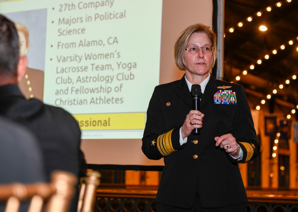 Commander, Naval Information Forces, Speaks to USNA Midshipmen