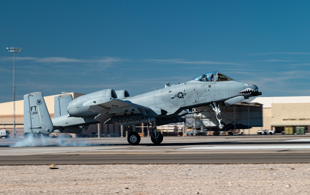 Aircraft arrive for Red Flag-Nellis 22-1