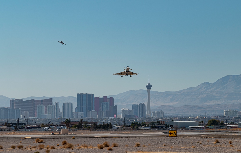 Aircraft arrive for Red Flag-Nellis 22-1