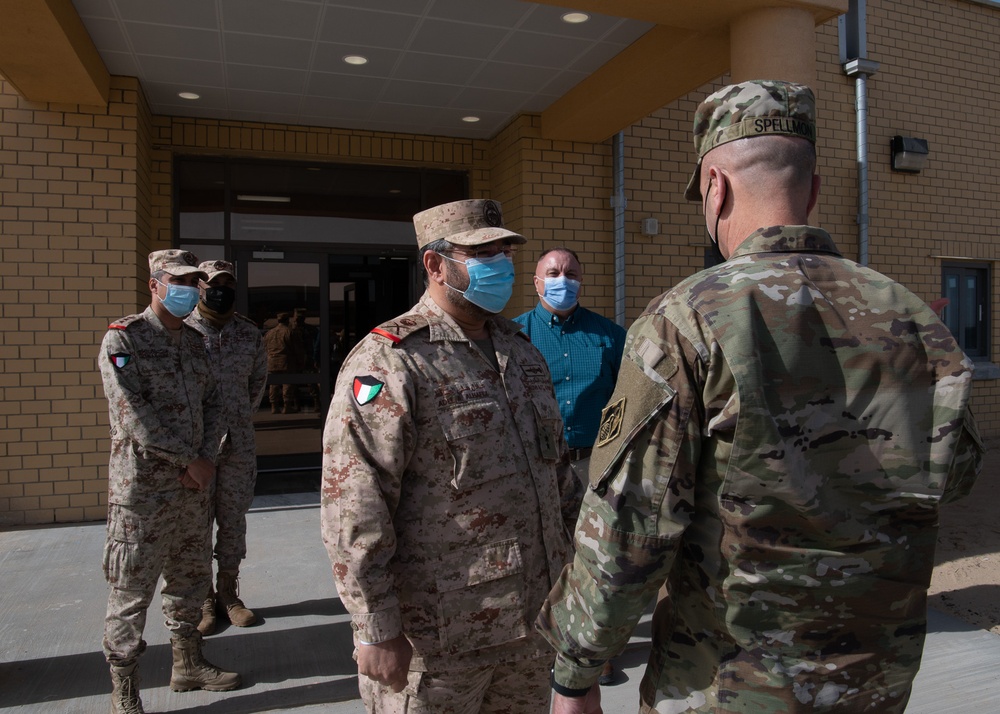 USACE commanding general meets with Kuwaiti Air Defense commander