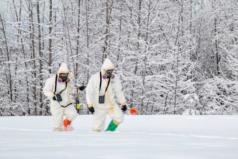 Emergency Management Airmen hold radiological response training