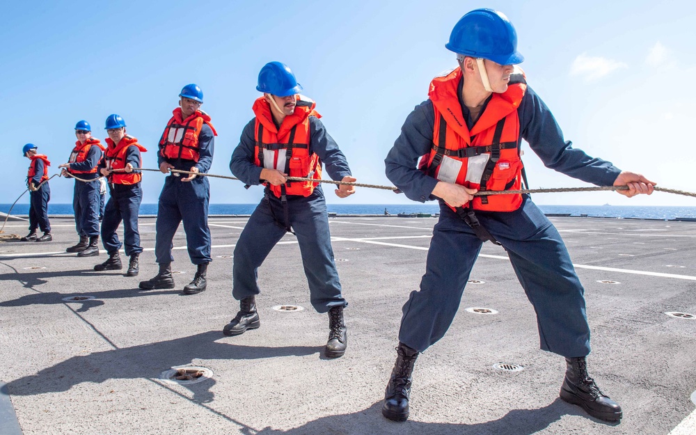 Dvids Images Sailors Aboard Uss Charleston Conduct Unrep Image 15