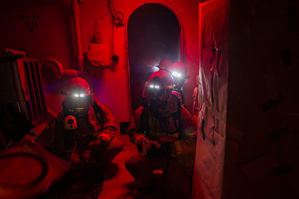 USS Ronald Reagan (CVN 76) Joint Damage Control Drill