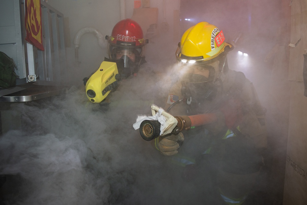 USS Ronald Reagan (CVN 76) Joint Damage Control Drill