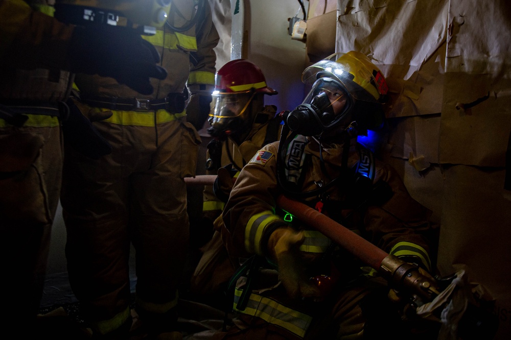 USS Ronald Reagan (CVN 76) Joint Damage Control Drill