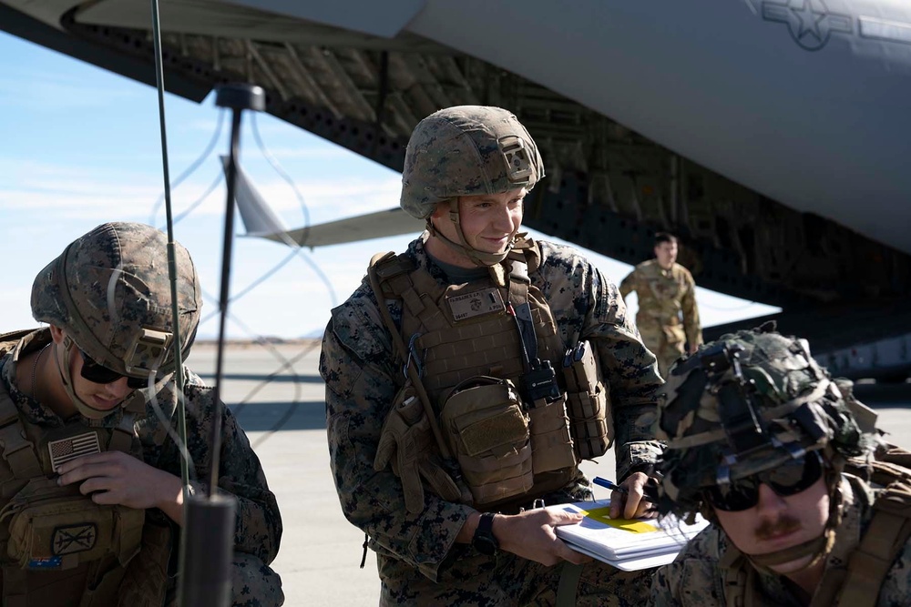 Travis AFB trains together with USMC