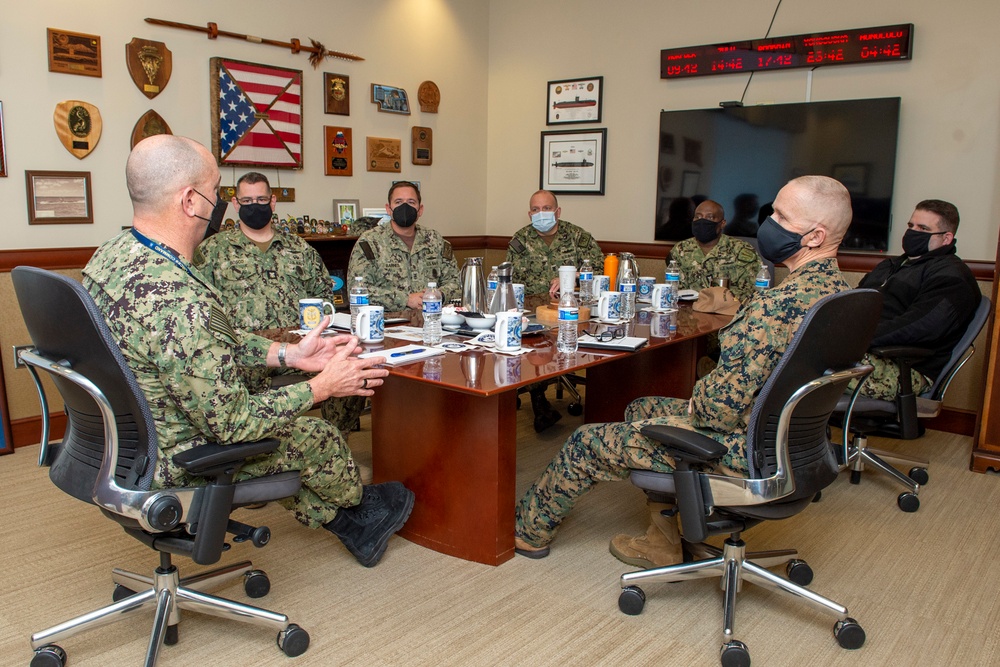 Dvids - Images - Fleet Master Chief Perryman Meets With Senior Enlisted 