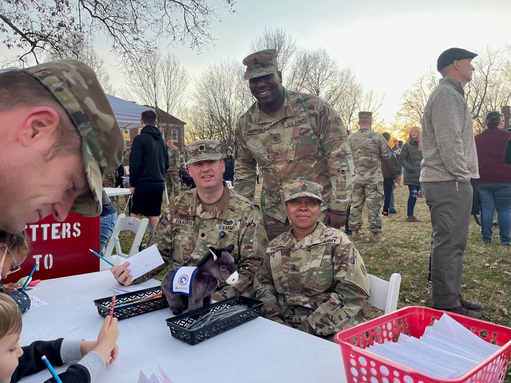 First Team BOSS volunteers help community
