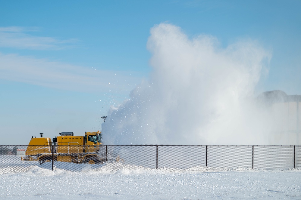 375th Air Mobility Wing: Mission Essential Snow Removal