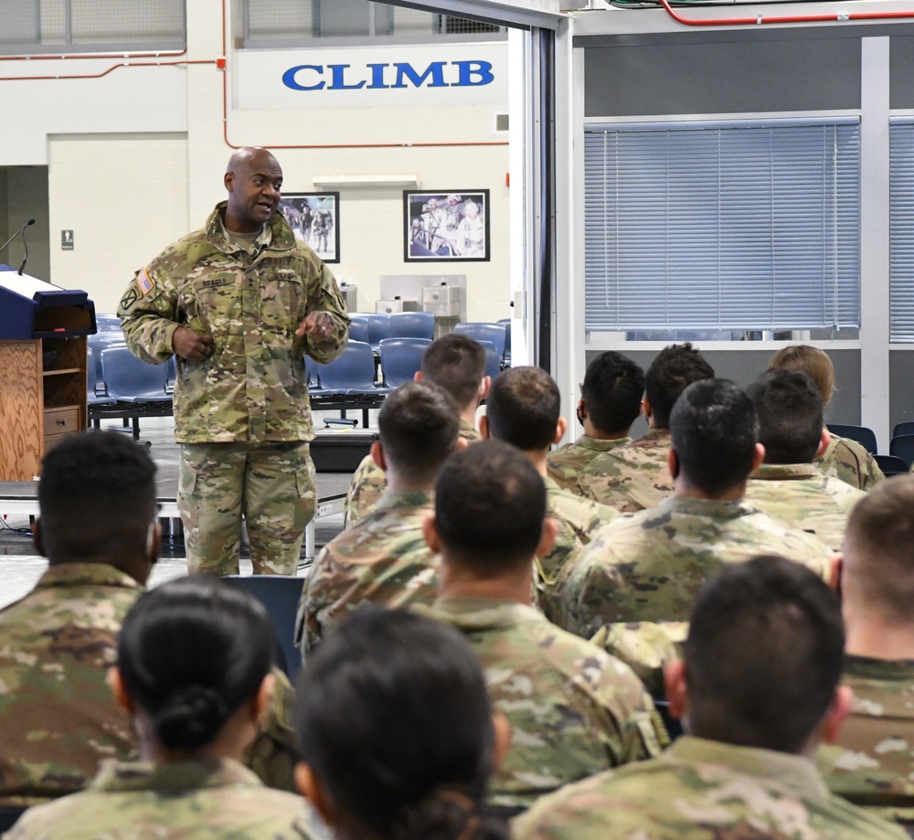 Governor Hochul speaks with deploying Soldiers from Fort Drum