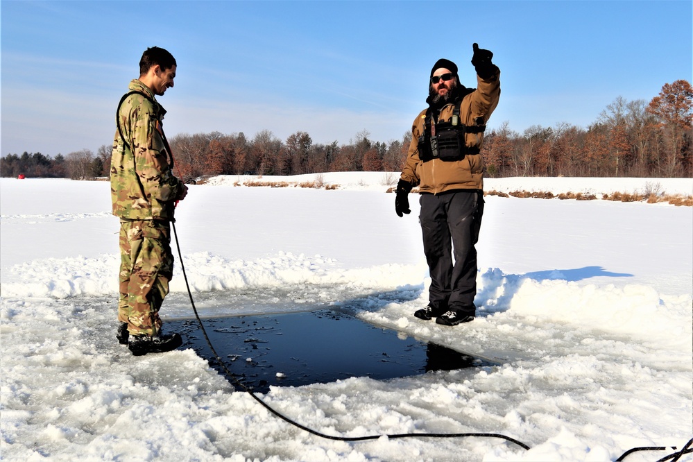 Airmen, Soldiers participate in cold-water immersion training at Fort McCoy