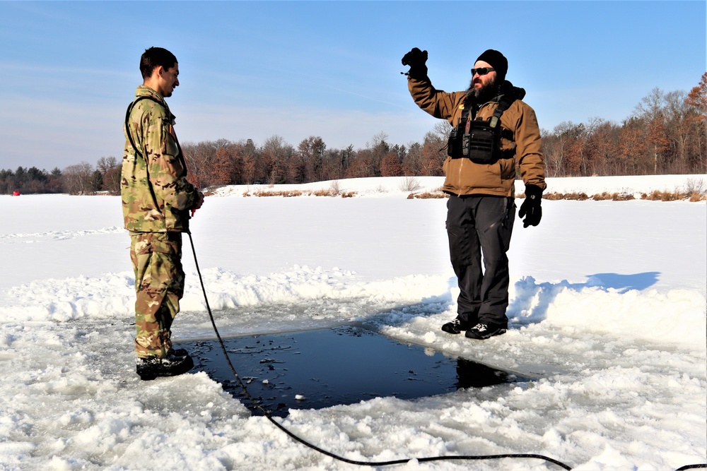 Airmen, Soldiers participate in cold-water immersion training at Fort McCoy