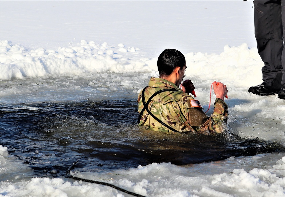 Airmen, Soldiers participate in cold-water immersion training at Fort McCoy