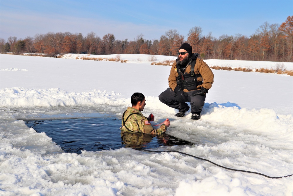 Airmen, Soldiers participate in cold-water immersion training at Fort McCoy