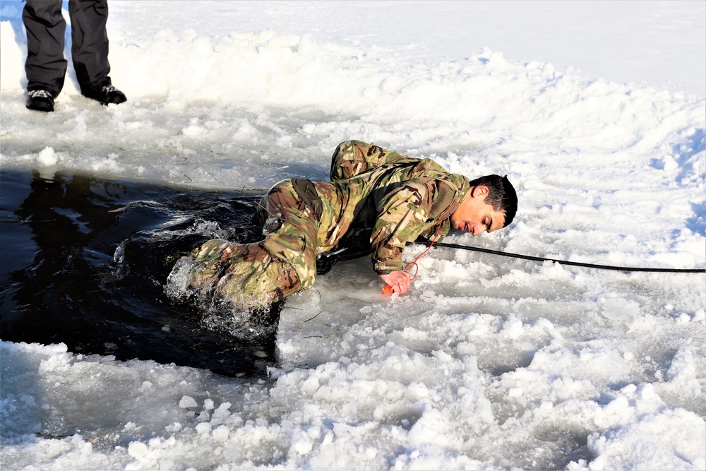 Airmen, Soldiers participate in cold-water immersion training at Fort McCoy