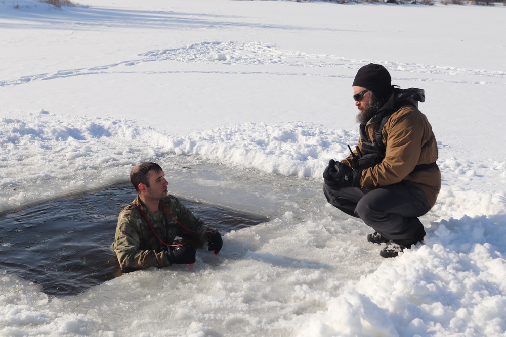 Airmen, Soldiers participate in cold-water immersion training at Fort McCoy