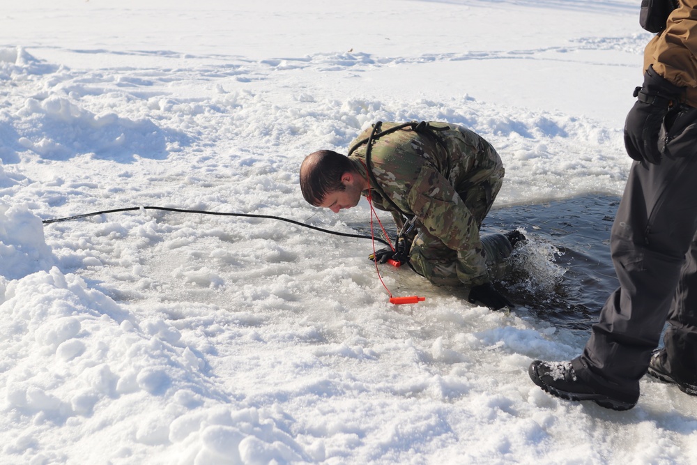 Airmen, Soldiers participate in cold-water immersion training at Fort McCoy