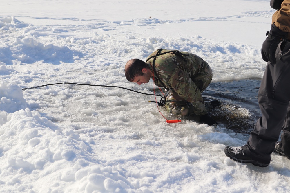 Airmen, Soldiers participate in cold-water immersion training at Fort McCoy