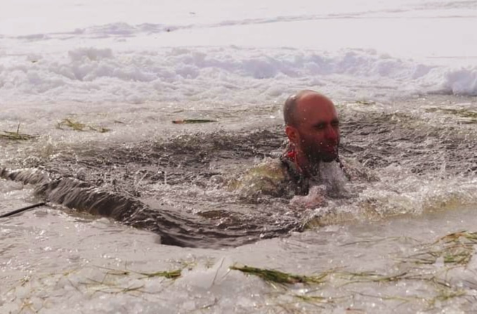 Airmen, Soldiers participate in cold-water immersion training at Fort McCoy