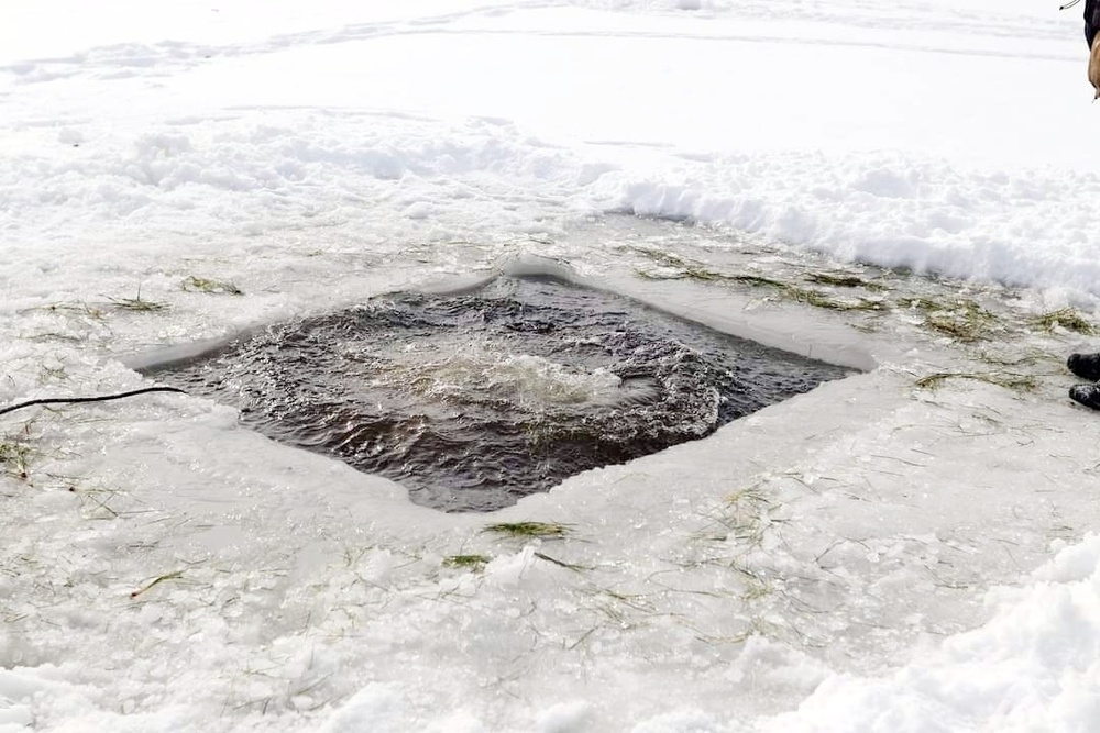 Airmen, Soldiers participate in cold-water immersion training at Fort McCoy