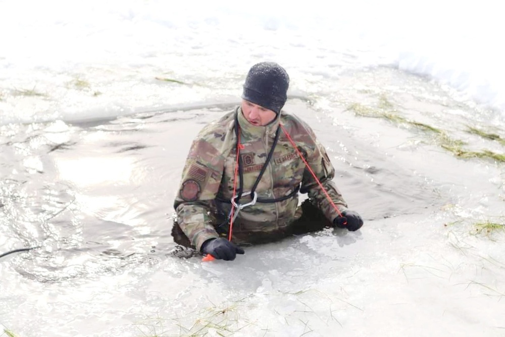 Airmen, Soldiers participate in cold-water immersion training at Fort McCoy