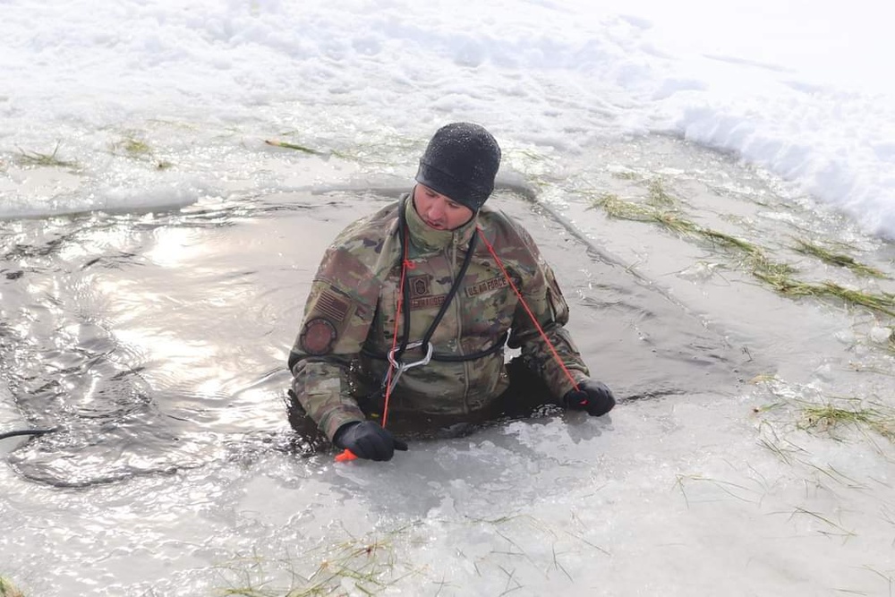 Airmen, Soldiers participate in cold-water immersion training at Fort McCoy