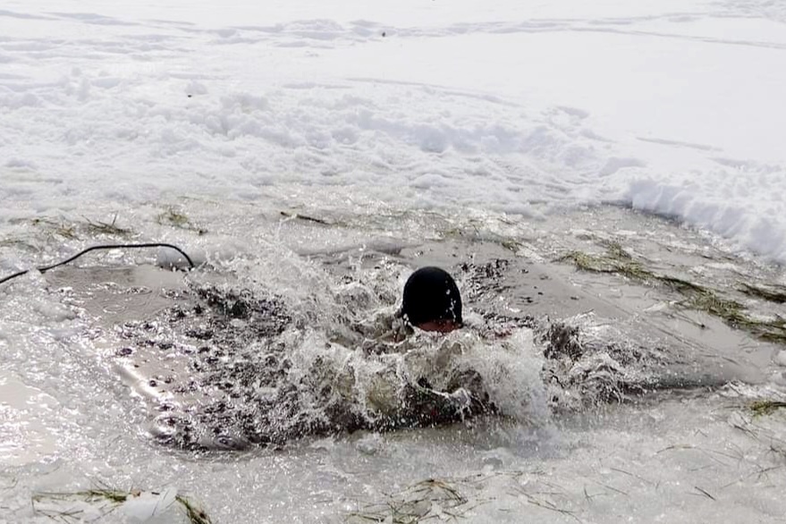 Airmen, Soldiers participate in cold-water immersion training at Fort McCoy