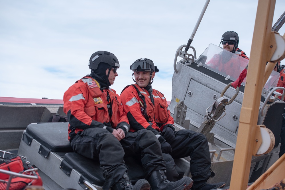 Coast Guard Cutter Polar Star crews conduct small boat operations in Antarctica