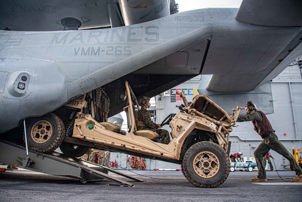 USS America (LHA 6) and 31st Marine Expeditionary Unit Conduct Utility Terrain Vehicle Exercise