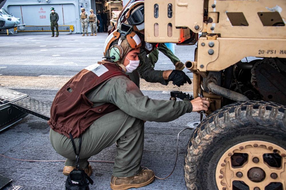 USS America (LHA 6) and 31st Marine Expeditionary Unit Conduct Utility Terrain Vehicle Exercise