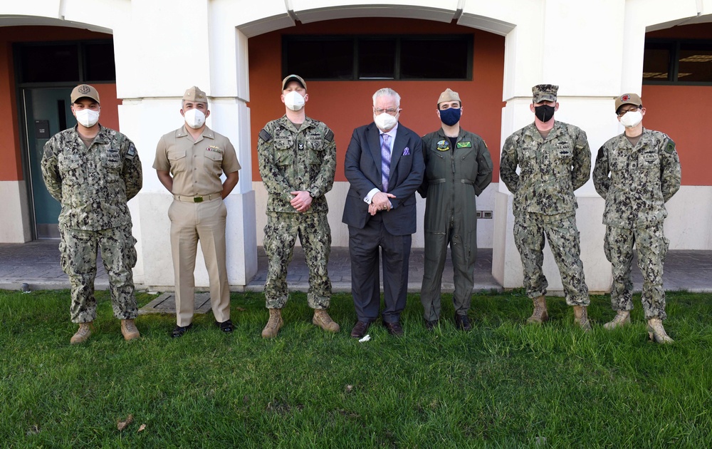 SAILORS GRADUATE FROM CACO TRAINING AT NSA NAPLES