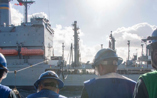USS Ashland conducts RAS with USNS Yukon during Noble Fusion